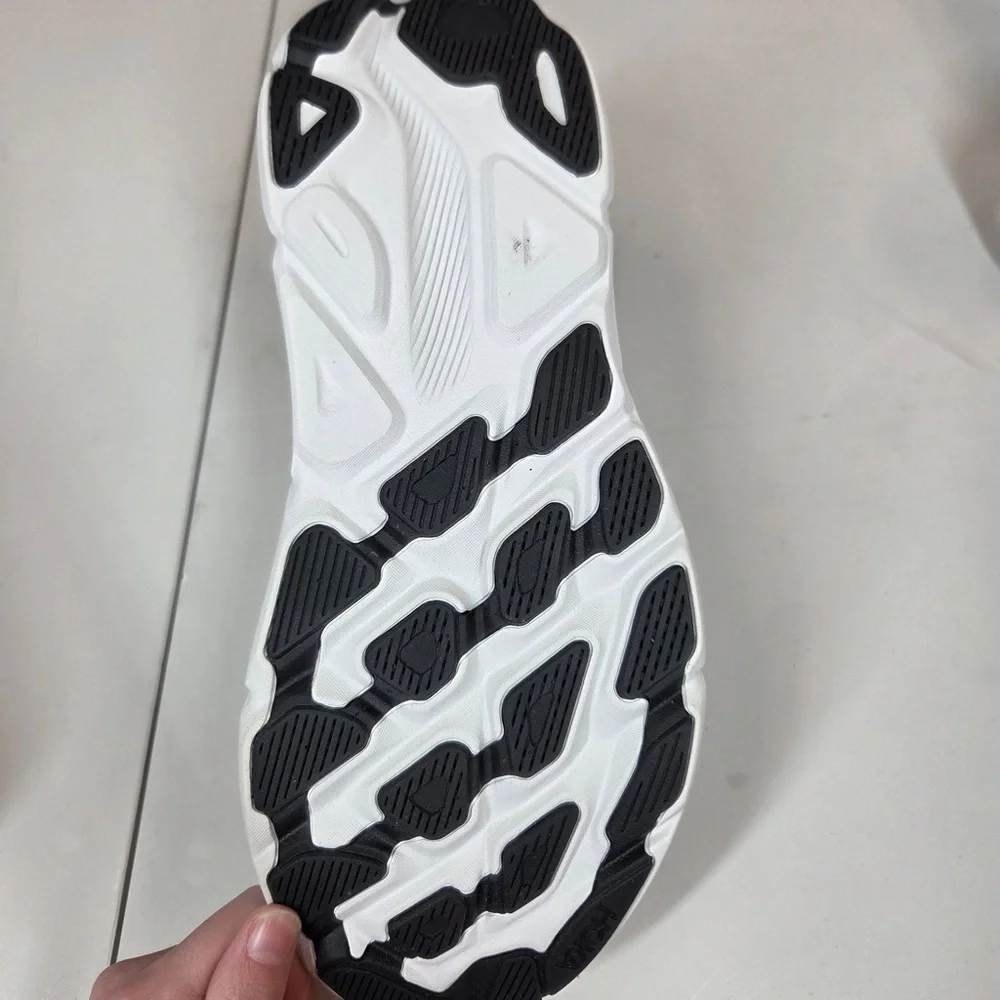 NEW HOKA Clifton 9 Sneakers White Silver Men’s Size 10.5 Wide 6301 - Picture 8 of 12